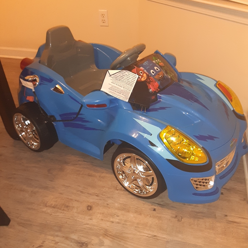 Brand New!!!!! Pj Mask power wheel